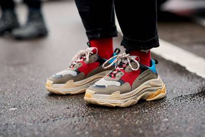 BALENCIAGA triple s バレンシアガ トリプルエス | ncrouchphotography.com