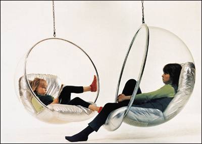  Bubble Chair（バブル・チェア） 1968年
