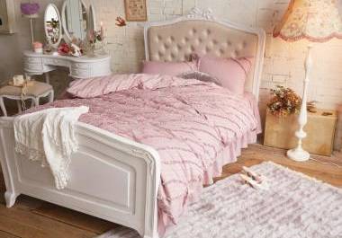 ロマプリのベッド